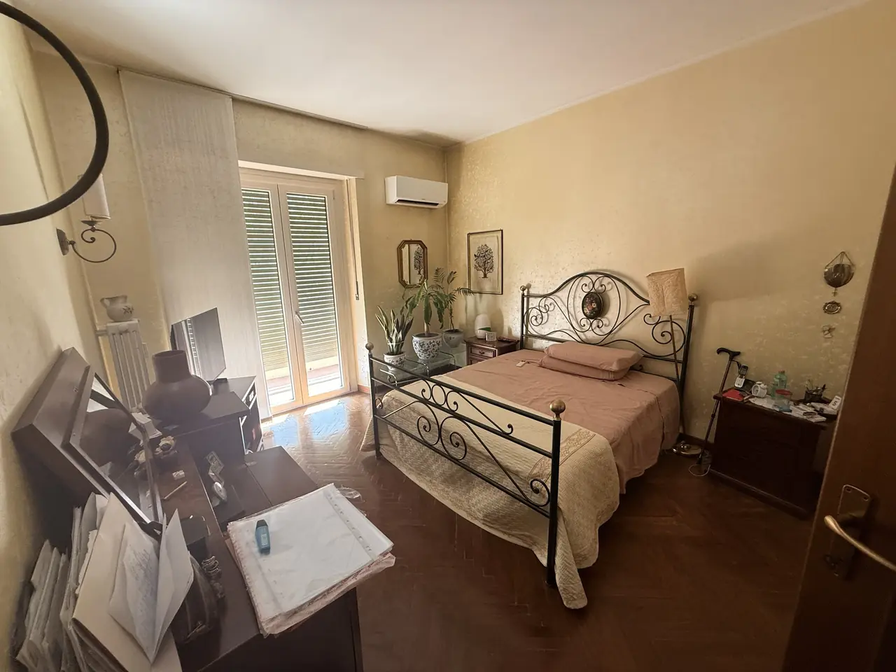 Nuda proprietà: 6 locali di 150 m² in stabile signorile – Camera da letto