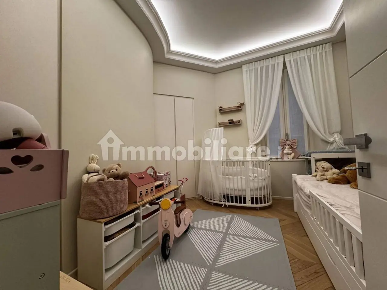 Trilocale ristrutturato e arredato nel Principato di Monaco – Camera da letto