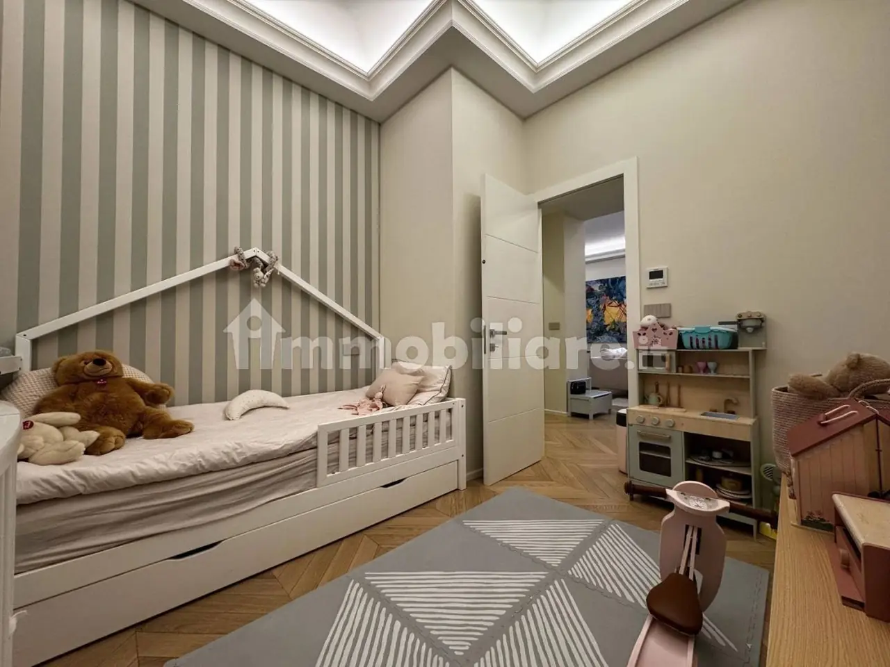 Trilocale ristrutturato e arredato nel Principato di Monaco – Camera da letto
